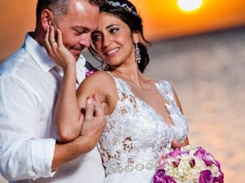 casino beach bar and grill wedding
